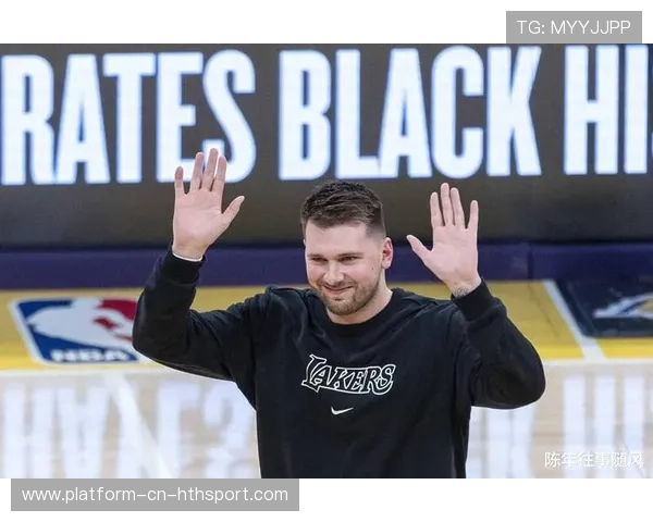 东契奇狂砍三双,湖人主场击败热火取得三连胜,东契奇来湖人 东契奇狂砍三双,湖人主场击败热火取得三连胜,东契奇来湖人