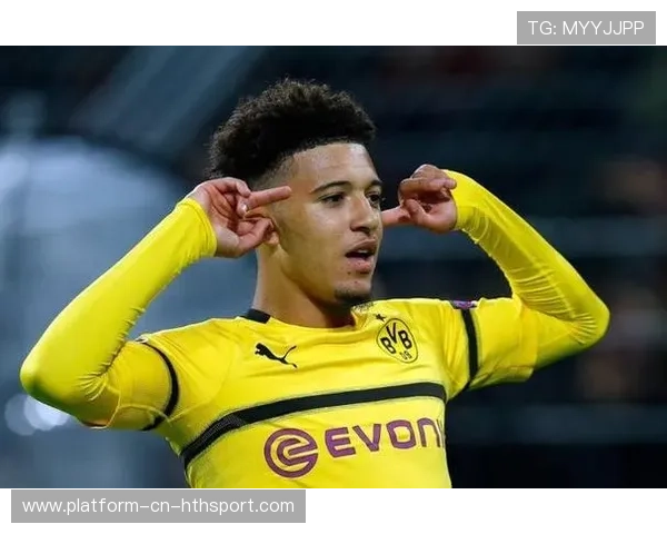 曼联持续关注德甲防线表现，数据分析深入